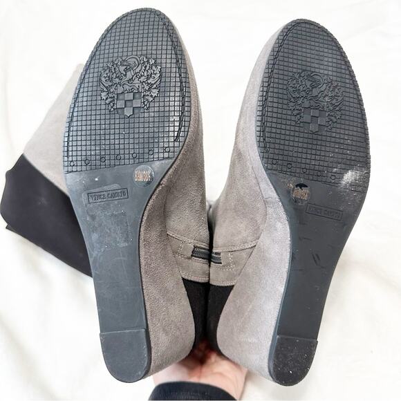 Vince Camuto Alexila knee high wedge boots. Grey suede stretch sides size 8.5 - Picture 5 of 7